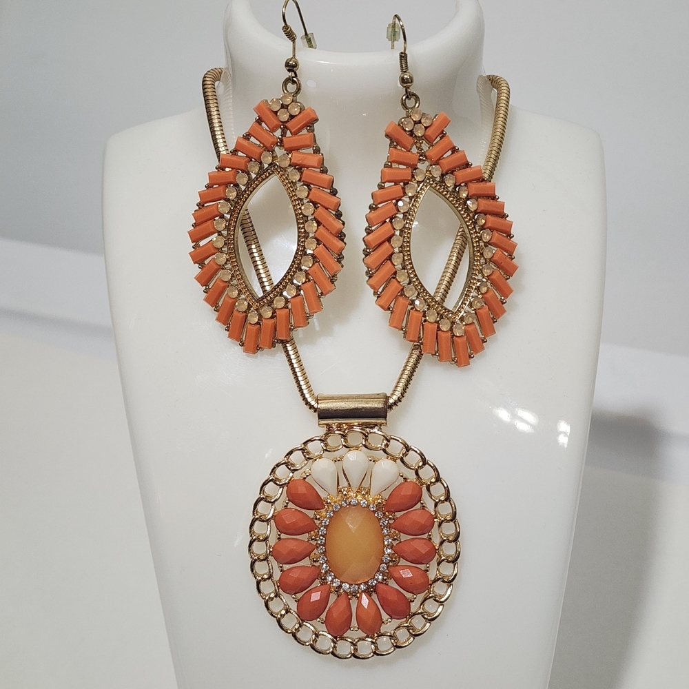 NY Orange and Coral Earrings and Necklace Set